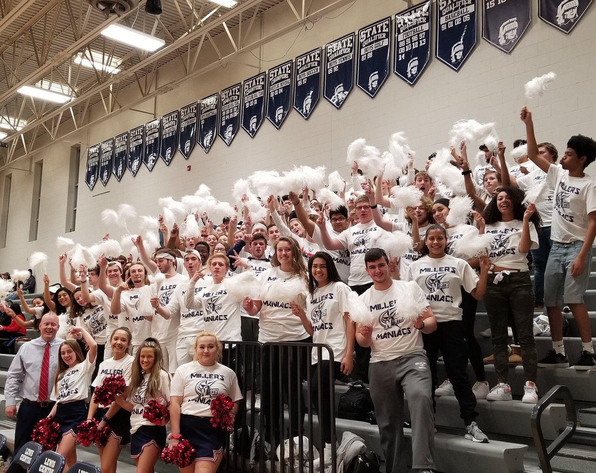 kelseyandreak's tweet photo. I would say we had a successful post season turnout. MILLER’S MANIACS @NorthStarsBBall #millersmaniacs #iowahs https://t.co/a5UWtXvSC5