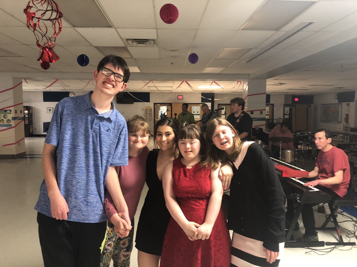 Our Valentine’s dance was a blast!! Thank you all for coming out and dancing with us!! ❤️❤️💜💜