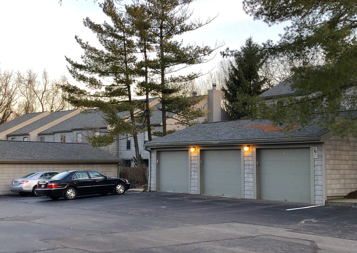 He also designed a housing complex called Walden Ravine, built in 1974 on the west bank of the Olentangy River. The buildings have unfortunately been significantly altered from the original design (1st image).