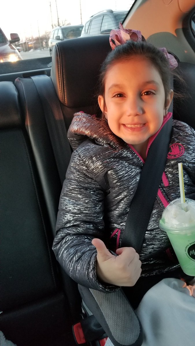 pizzagirl79's tweet photo. Shamrock shake time babe https://t.co/WjmbD6FP84