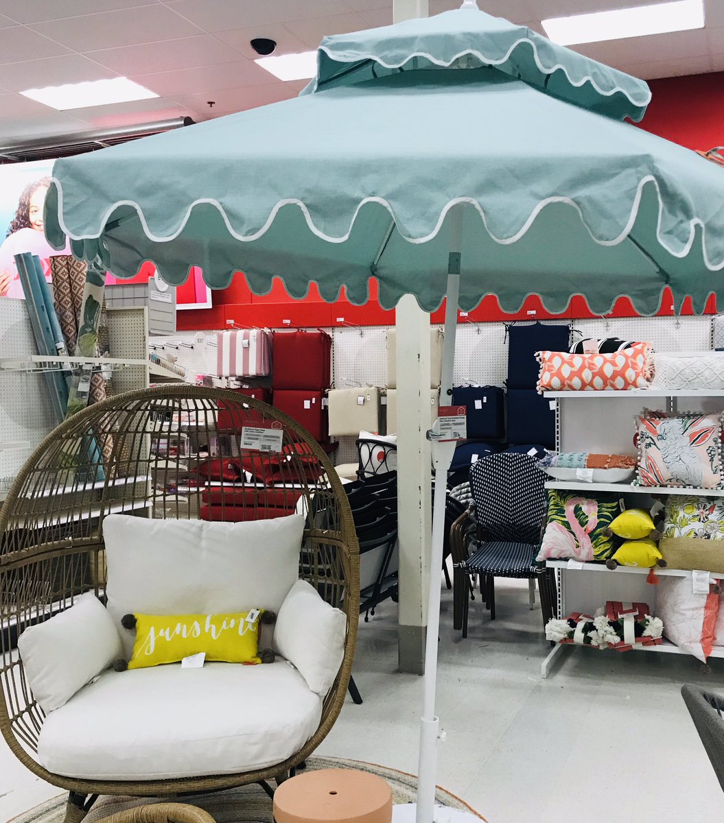 HilaryVachon's tweet image. It’s official. The North is ready for it to be SPRING!! #nomorewinter #bringontheoutdoors @jamaal_edwards @laren_john @ErikaButchko