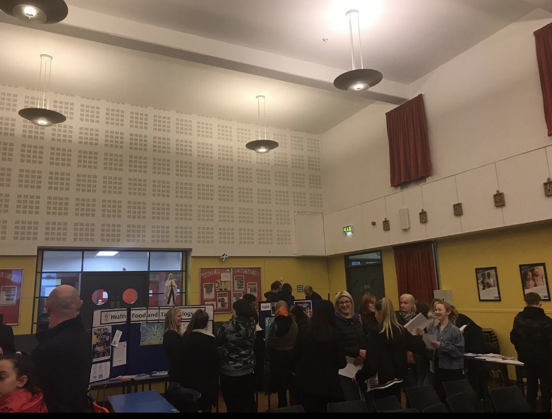 Delighted to see so many families at our S3 into S4 Option Choices evening. Hope you got plenty of information and advice to help your discussions. Lots of thinking to do and remember of course we are here to help if you need more advice 👍#positivepathways #choices