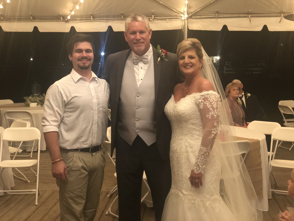 ptppros's tweet photo. Congrats to the new Mr. + Mrs. Carter!! Our DJs had a blast entertaining for your wedding - it was a Valentine's Day to remember for #PartyTimeProductions!
.
.
.
#ptp #ptppros #weddingdj #eventdj #valentinesday #weddings2019 #weddings #theknot #theknotbestofweddings #wedding https://t.co/WafixBsRyn