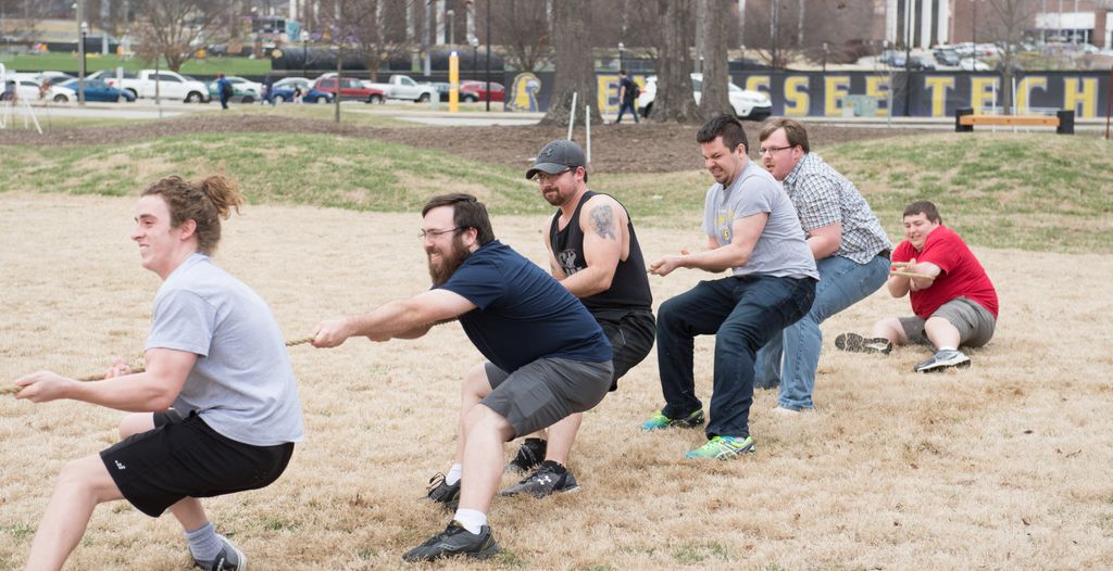 tennesseetech's tweet photo. It's #TNTechEWeek, which means cardboard canoe races, competitions, tug-of-war and the chance to claim the "Best Darn Major Award"! Check out what the @TTU_CoE is up to this week: https://t.co/KewzWkvJ7J #WeAreTNTech https://t.co/DWbXDfye5G