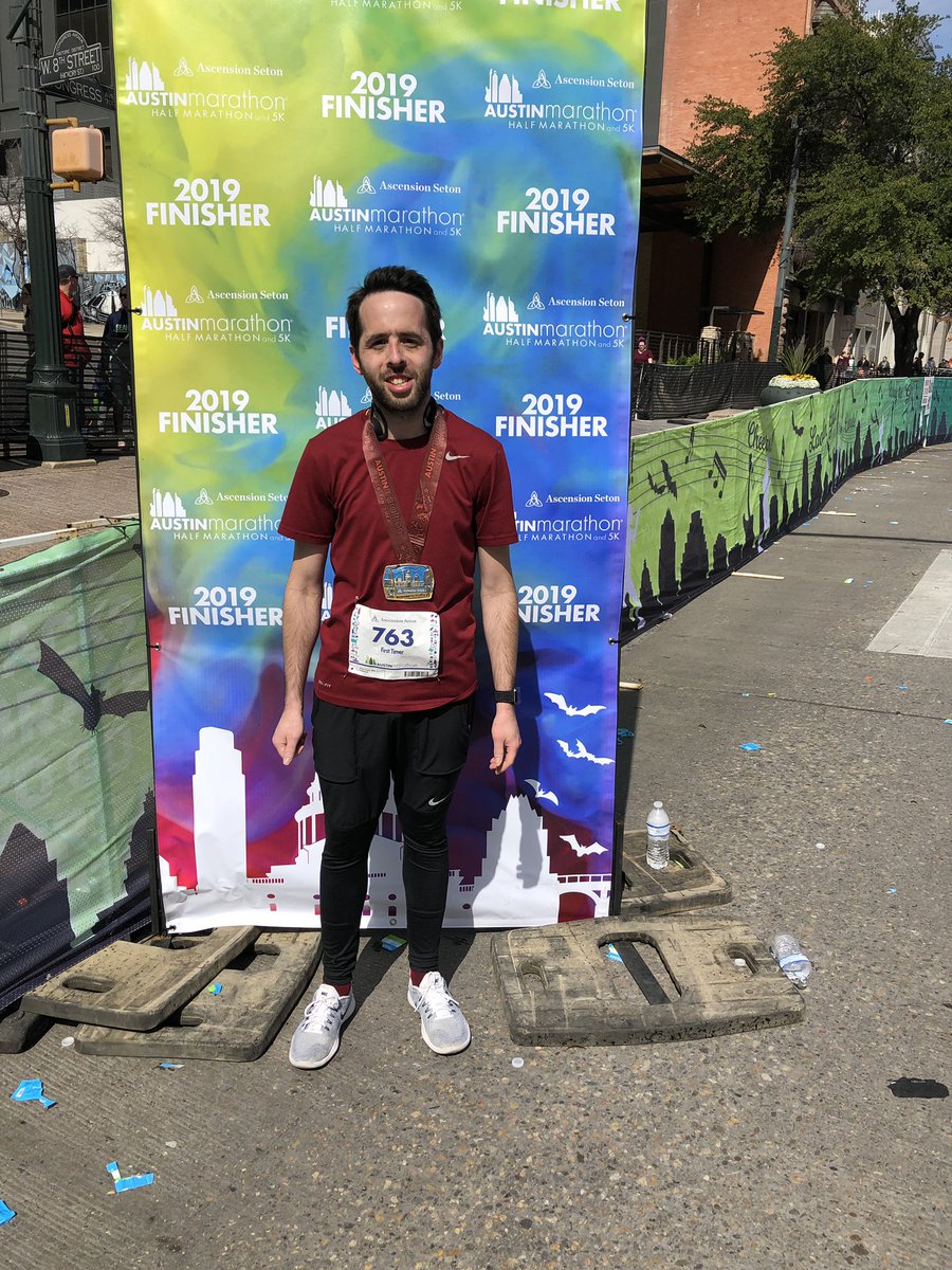 SECGuy13's tweet photo. Huge l shoutout to @austinmarathon for hosting an amazing event yesterday! Wouldn’t want to my 1st marathon to be anywhere else. #RunAustin19 https://t.co/bN7Qa6WHu3