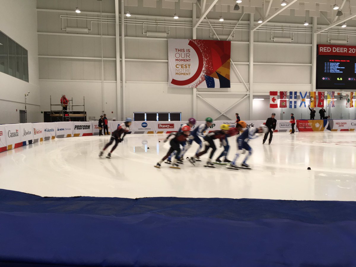 NBmarathonman's tweet photo. Trust me there are 2 @Team_EquipeNB short track speed skaters there @2019CanadaGames #cgspeedskating https://t.co/KtE7lH1AZi