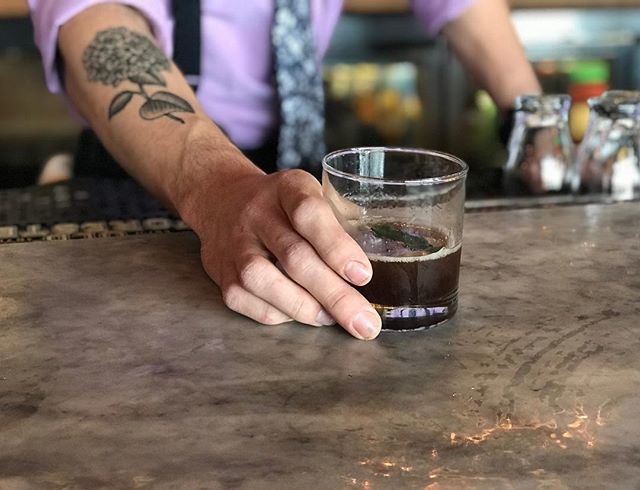 beastbarrel's tweet photo. This week’s Bartender’s Choice Cocktail: Felix Felicis! 🔮
• Gosling’s Dark Rum
• E&J XO Brandy
• Crème de Violet
• Heering Cherry
• Lime
• Gose Bitters
#craft #craftcocktails #bartender #bartenderlife #bar #brandy #rum #cocktail #cocktialrecipe #beastandbarrel #chattanoo… https://t.co/4T7IlGA5RY
