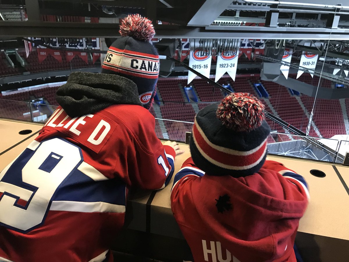 KurtisDolinki's tweet photo. What an amazing day learning about the players, history and culture of today and yesterday that make up the @CanadiensMTL. #pressbox #dressingroom #alumnilounge #legends #24cups. Followed by a little #smokemeat @SchwartzsDeli, a true Montreal experience. @RDolRN https://t.co/an7GVRNLdJ