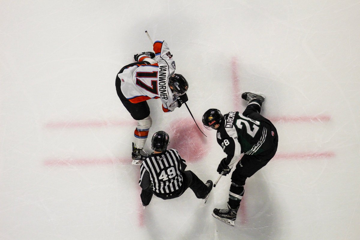 UtahGrizzlies's tweet photo. After 3

Utah 2 | Kansas City 5

PP: UTA  2/7 | 2/6 KC
PIM: UTA 22 | 14 KC
SOG: UTA 35 | 37 KC

#GoGrizzGo 🐻🏒 | #UTAvsKC https://t.co/kEeGN15kqe