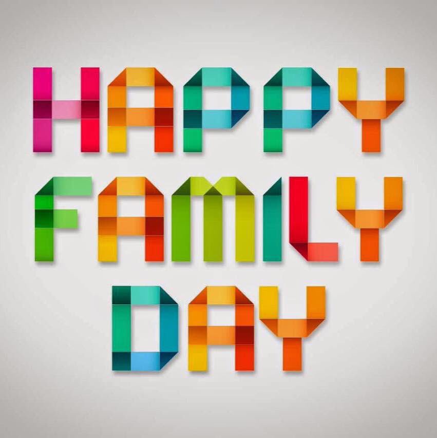 CherylHerperger's tweet photo. Happy Family Day ❤️🥰🐾😘😍 #HappyFamilyDay #happyfamilyday2019 #Familylove #lovemyfam #lovemydogs #yycfam #calgaryfam #furfam #furfamily #furbabies #greatparents #incrediblebro https://t.co/cFTO12xu0P