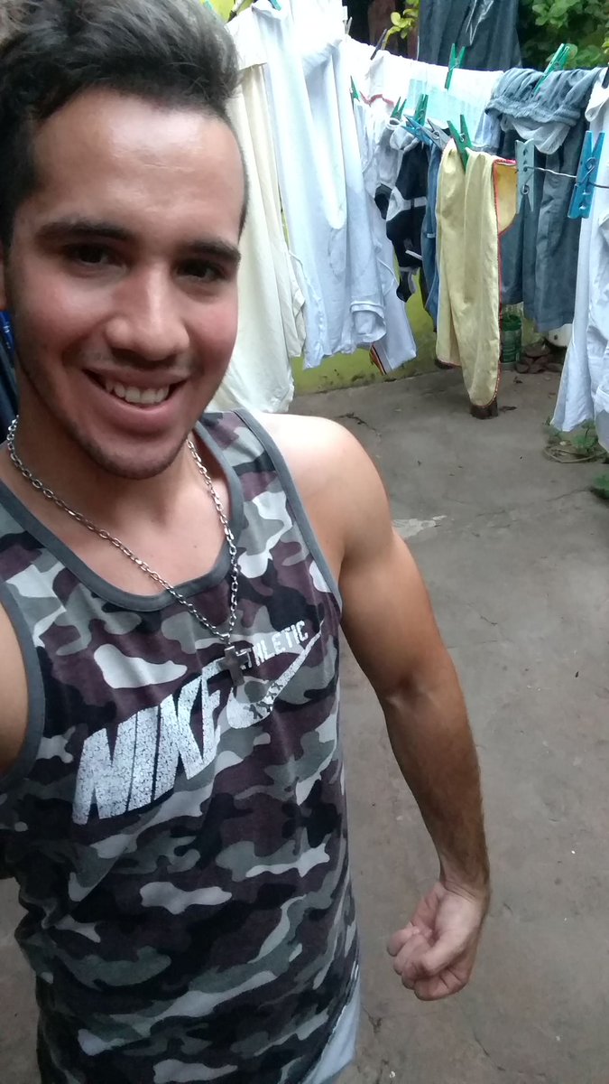 PiragineeGus's tweet photo. #Entrenamiento 💪 https://t.co/k1TAzv4tpc