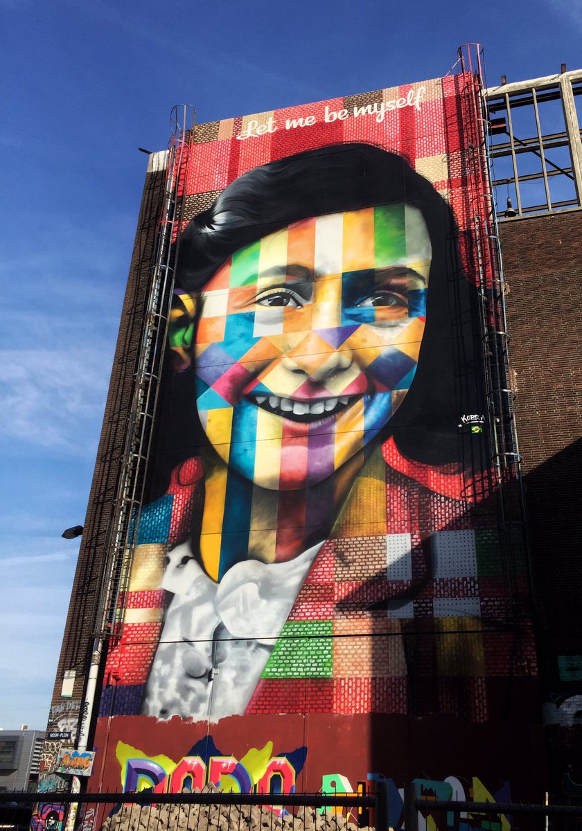 salazarPics's tweet photo. Anne Frank graffiti https://t.co/axGw0FCalw