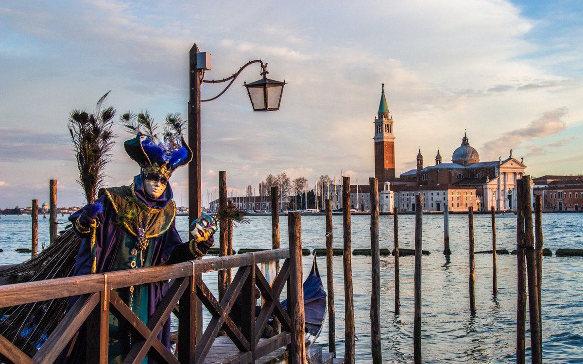 It’s carnival time in Italy #CarnevaleDiVenezia #LuxuryTravel #Italy