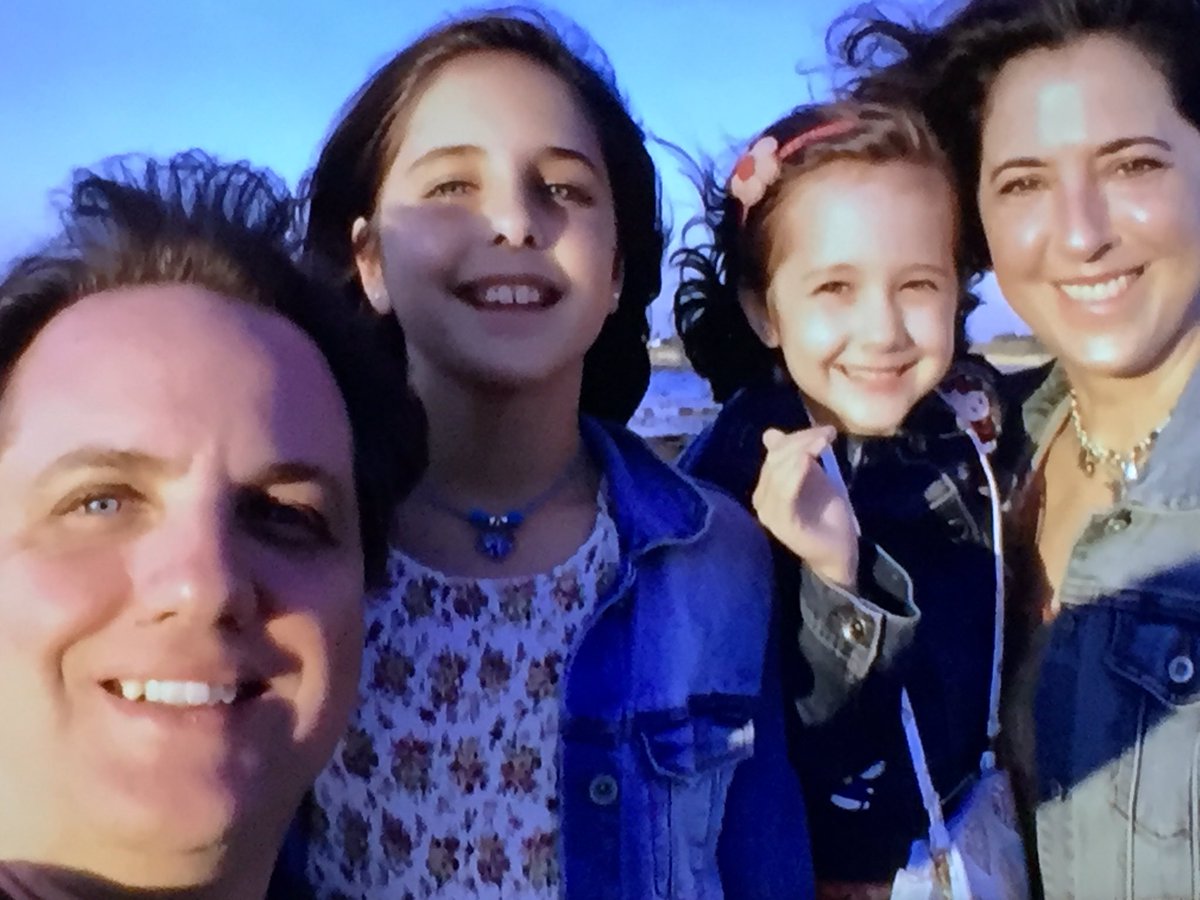bolando_es's tweet photo. Ana, su familia y un nuevo viaje de vida gracias a la donación de médula ósea. Ahora en @tve_tve @La1_tve #ElViajeDeUnÓrgano https://t.co/my3NoDiZld