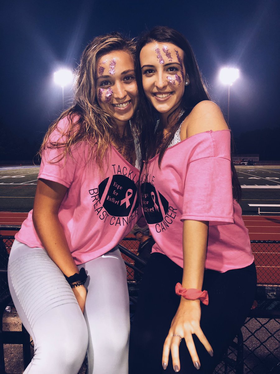 kelliereith's tweet photo. Happy 18th birthday Bay, so happy we have become so close!! Love u forever and hope today is amazing 🤩🎂🥳💗 @KellerBaylin https://t.co/raFncuuMpw