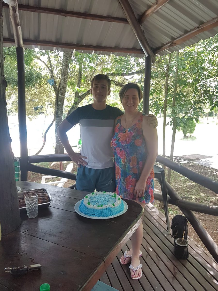 Laura_Noremberg's tweet photo. Feliz Cumple Querido Sobrino 🎂🎁#Gabriel #19Años 🎊🤩 Toda La Dicha Para Ti #TeAmamos ❤
#EcolodgeUdpm #SanVicente
#Familia #MomentosEspeciales #LugarPerfecto #VeranosEnMisiones😊
@mariluleverberg @udpm_misiones @LodgesUdpm @AgueroDiegoMart https://t.co/hmjWEh35k0