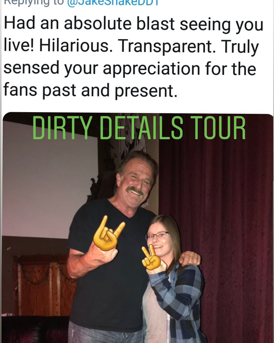 JakeSnakeDDT's tweet image. This is what I call
 "THE Christmas Card photo"...

 #fanreview #dirtydetailstour
#roadstories #pranks #storytelling #wrestlingfan #behindthescenes #backstage #nostalgia #machoman #andrethegiant #meetandgreet #8x10s #tshirts #posters #photoOPs #WWE #WWEHOF #DDT