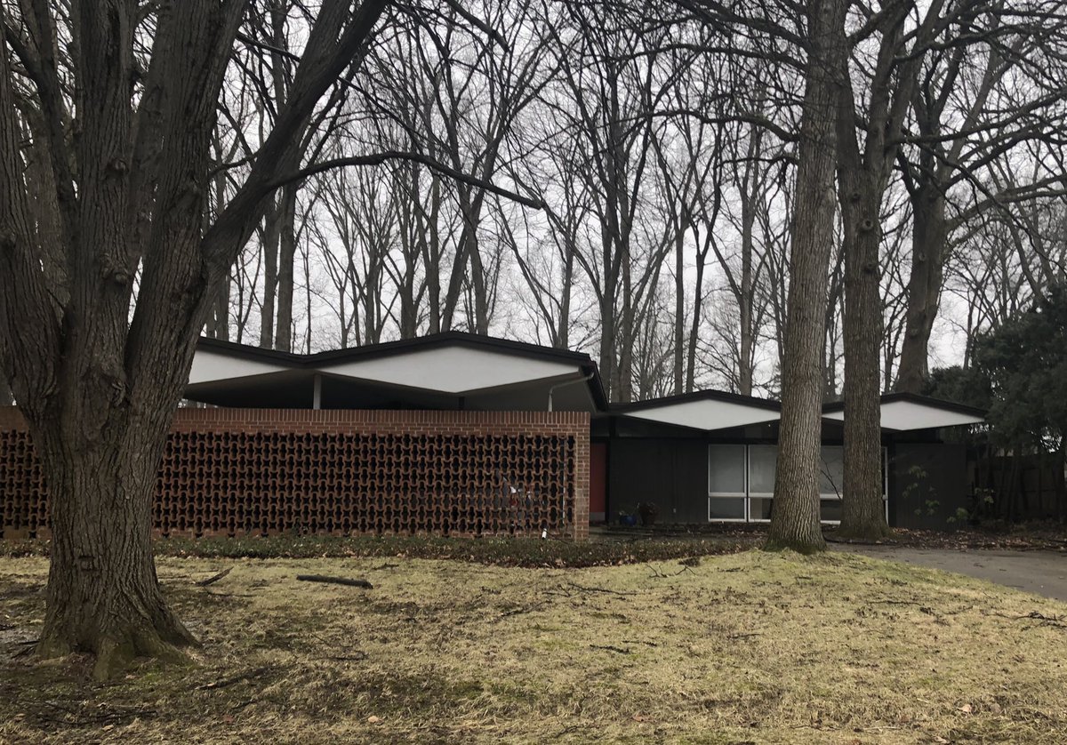 This is the house of architect Ned Eller, built 1962 in Northeast Columbus