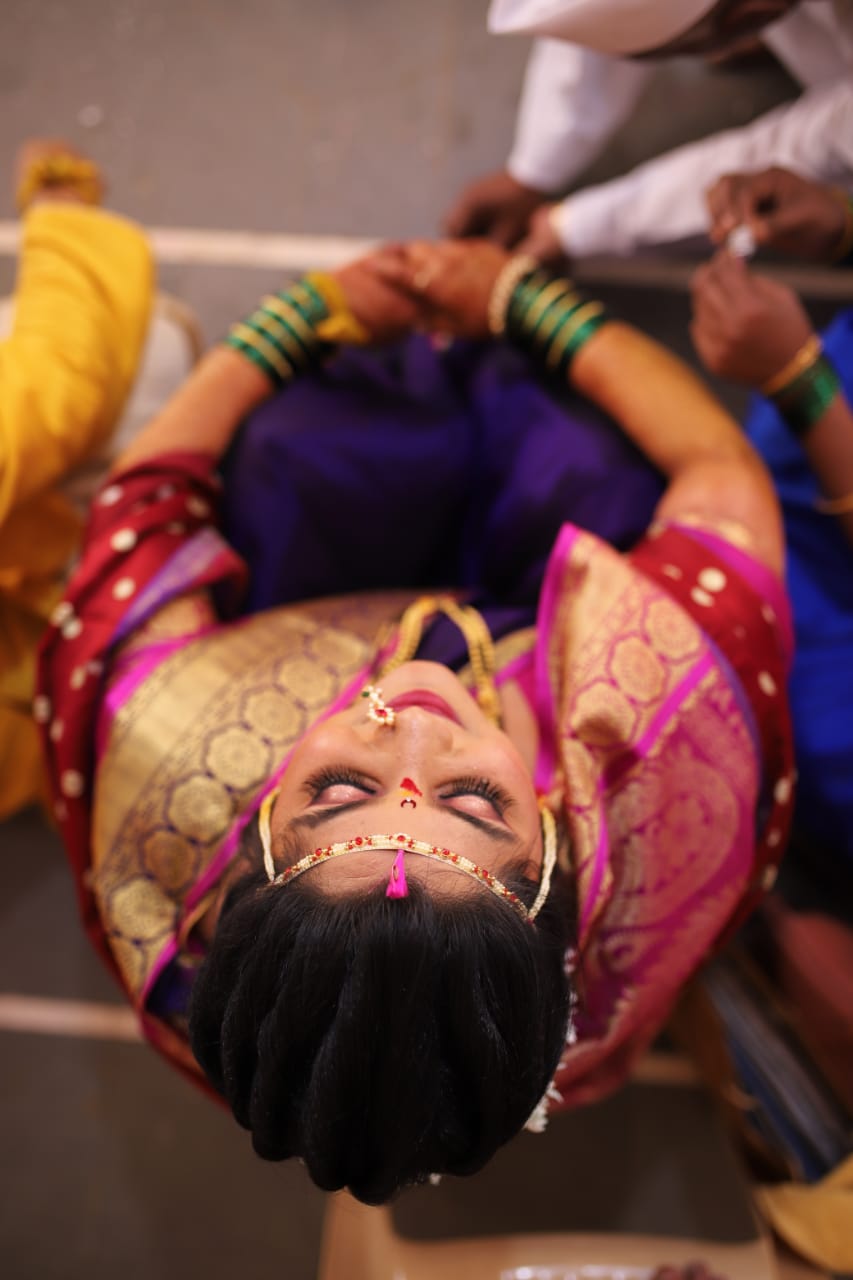 7 Adornments that Make us Fall Hard in Love with Marathi Brides |  WeddingBazaar