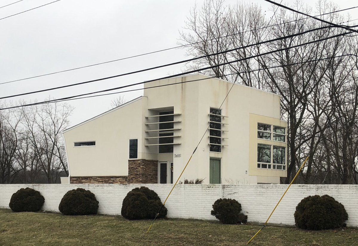 Ending with one house that’s much more recent, this house was designed by the firm Moody-Nolan and built in 2008 on the northeast side