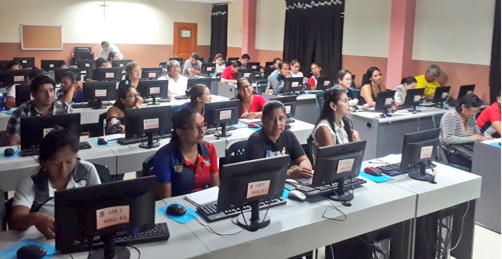secap_ec's tweet photo. #SantaElena | Inició el curso 'Excel intermedio', con la participación de 85 ciudadanos, bajo el convenio con la U.E. Rubira.
#CapacítateConSecap #SecapZonal5 https://t.co/KL3iygC3Ly