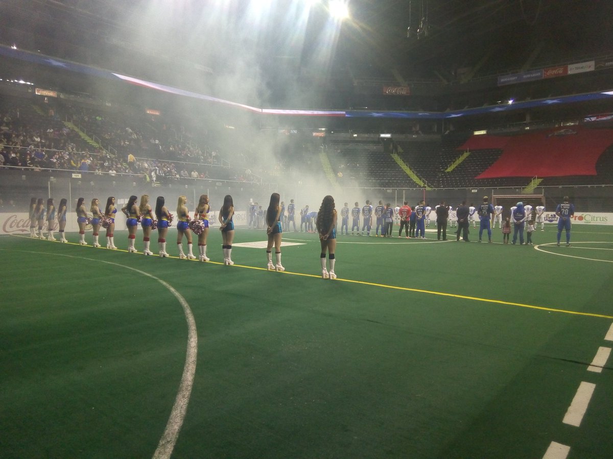 Todo listo en la <a href="/ArenaMtyOficial/">Arena Monterrey</a>  para el partido entre el Flash y <a href="/BarracudasFC/">Barracudas FC</a> <a href="/MASLarena/">MASL</a>  #TuNuevaPasión ⚡