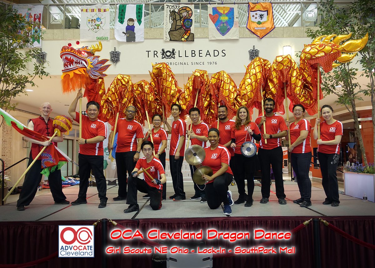 FuriiousWayne's tweet photo. 3000 #GirlScouts - @OCACleveland Dragon Dance for @GSNEO GS of NE Ohio's Lock-In, took over SouthPark Mall w fun #medieval no-sleep #SlumberParty. Danced and paraded through 1:00 a.m. #OCADragon #CLEdragon #GirlsKnightIn #GirlScoutLockIn #medieval #ThisIsCLE #cleveland #neohio https://t.co/XiQYlSUPe8
