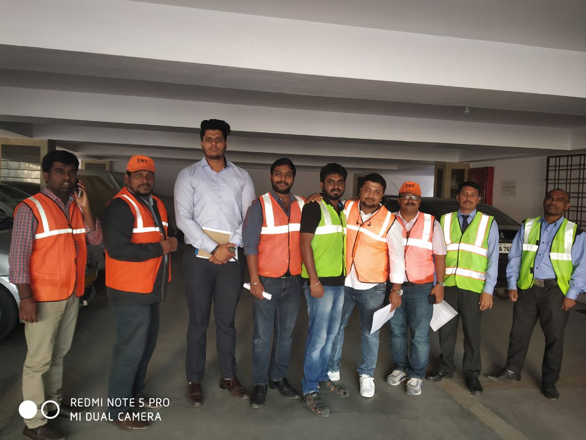 safetycirclechd's tweet photo. @TataSky Fire Safety
@safetycirclechd organized a #Firesafety #mockdrill for Tata Sky. Training them to be prepared on how to respond and evacuate in case of a fire emergency. #fire #fireemergency #firesafety #firesafetytraining #safetytraining #firemockdrill #training #tatasky https://t.co/8ERdc7RaLw