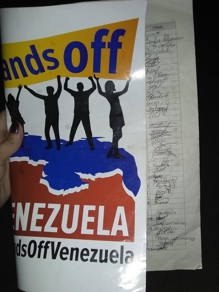 clap_clg23's tweet image. Nuestra comunidad colina de loma grande es consciente y jamás permitiremos que nos quiten nuestra patria #TrumpManosFueraDeVenezuela @Oficial_C_Clap @NicolasMaduro