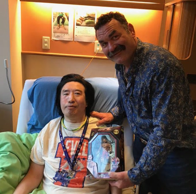 ドン フライがリハビリ中の高山善廣を訪問 プロレスの日 19日にショット公開 きょう日はアントニオ猪木76歳の誕生日 プロレス 格闘技 ボクシングの情報配信 カクトウログ
