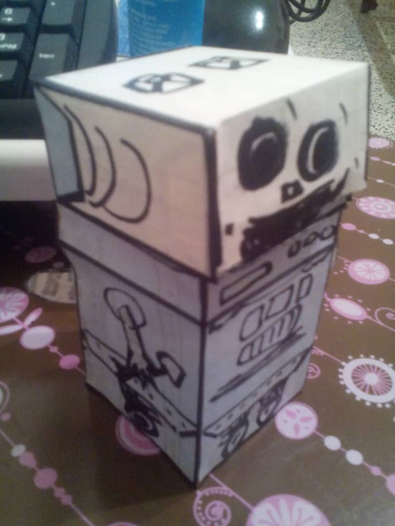 FabSIETE's tweet photo. I've done my #RobotCupid of @instructables with recycled paper! #Recycling, tho. https://t.co/0bFNvcXHWR