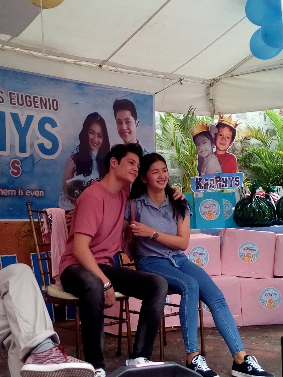 Lunalemsic10's tweet photo. First best is falling in love. Second best is being in love. Least best is falling out of love. But any of it is better than never having been in love.

@iamrhysmiguel @kaori_oinuma https://t.co/u0gAXk63q9