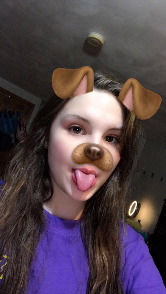 catherine97751's tweet photo. Hey everyone! i havent been on this account sence i was like 9 years old and now im 12 so hers some photos of me did i glow up? 😂❤️💀 https://t.co/rRz4FXIRyK