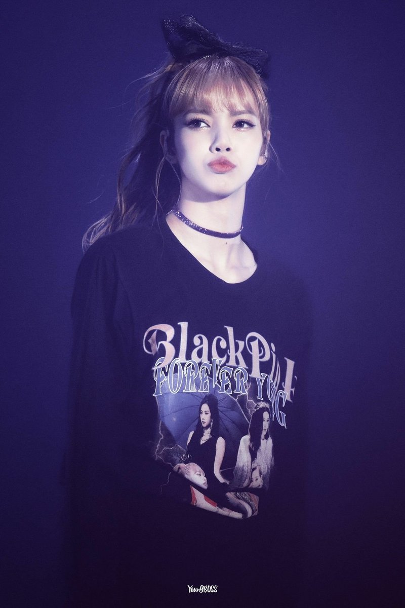 GdMiyu's tweet photo. @FUJI___P blackpinkリサとロゼ
BIGBANGジヨンです❣ https://t.co/nlNrjAZpN9