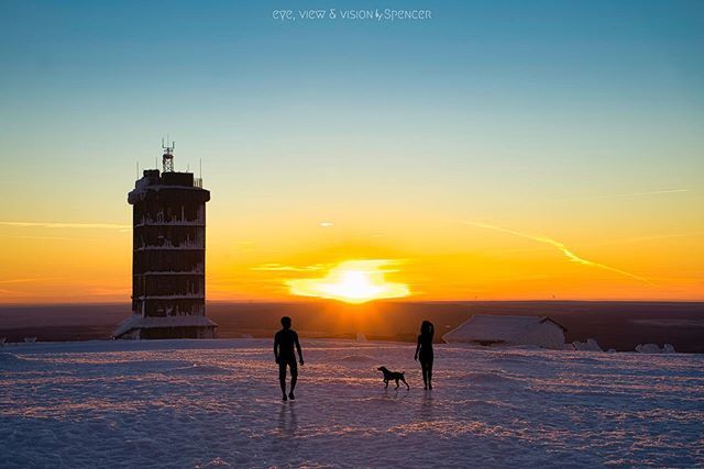 SpensoSandra's tweet photo. Good morning to everyone who may need it....
•
•
•
#SonyA7II #savageframes #whywelovenature #fatalframes #thevisualarchive #nature_brilliance #sunrise_sunset_photogroup #sunrise_sunsets_aroundtheworld #as_archive #beautiful_travel #beautiful_destinations #deutschland_greatsh… https://t.co/v5D35WVdQy