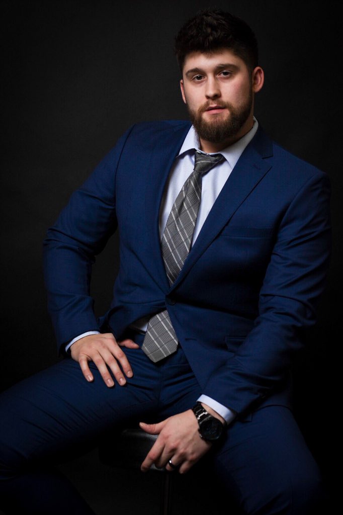 CheathamDj's tweet photo. When you dress to impress, you usually will‼️🤵🏻

#fashion #calvinklein #calvinkleinmodel #suit #suitmodel #model #fresh #buisnessready #clean #calvinkleinsuit 

Model: @rj_vanriper https://t.co/9SVlu9EsBe