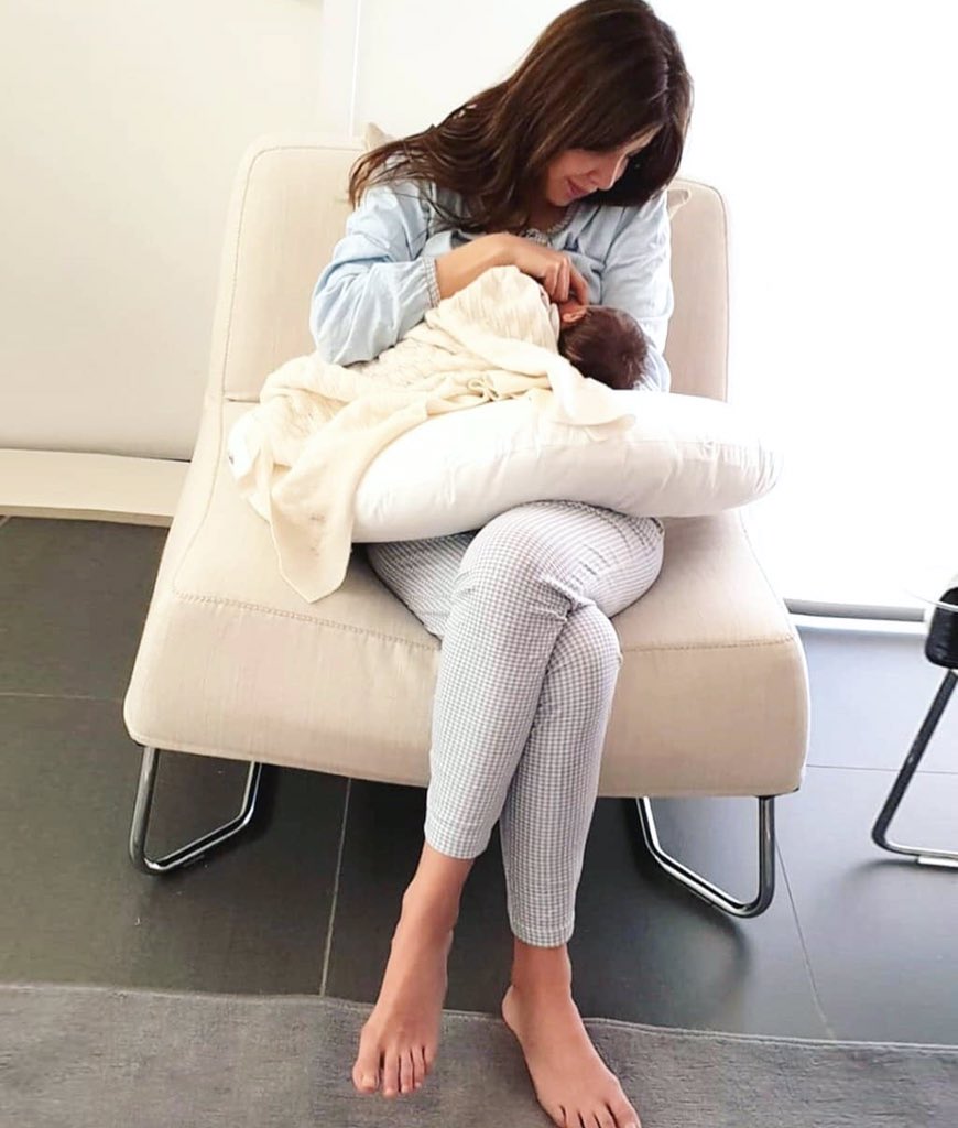 <a href="/NancyAjram/">Nancy Ajram</a> So much pure unconditional love the great star mother &amp; her angel #Lya .. love u so much .. God bless 💙💙🙏😍😍🤱🏻