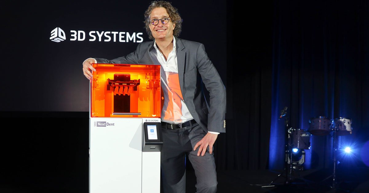 nextdentbv's tweet photo. Rik Jacobs, VP &amp; General Manager Dental Solutions 3D Systems, interviewed by Dental Tribune International. https://t.co/6DhFf7Lt4r #3dprinting #dentistry #letredefinetogether https://t.co/y0Ys6xuUYU
