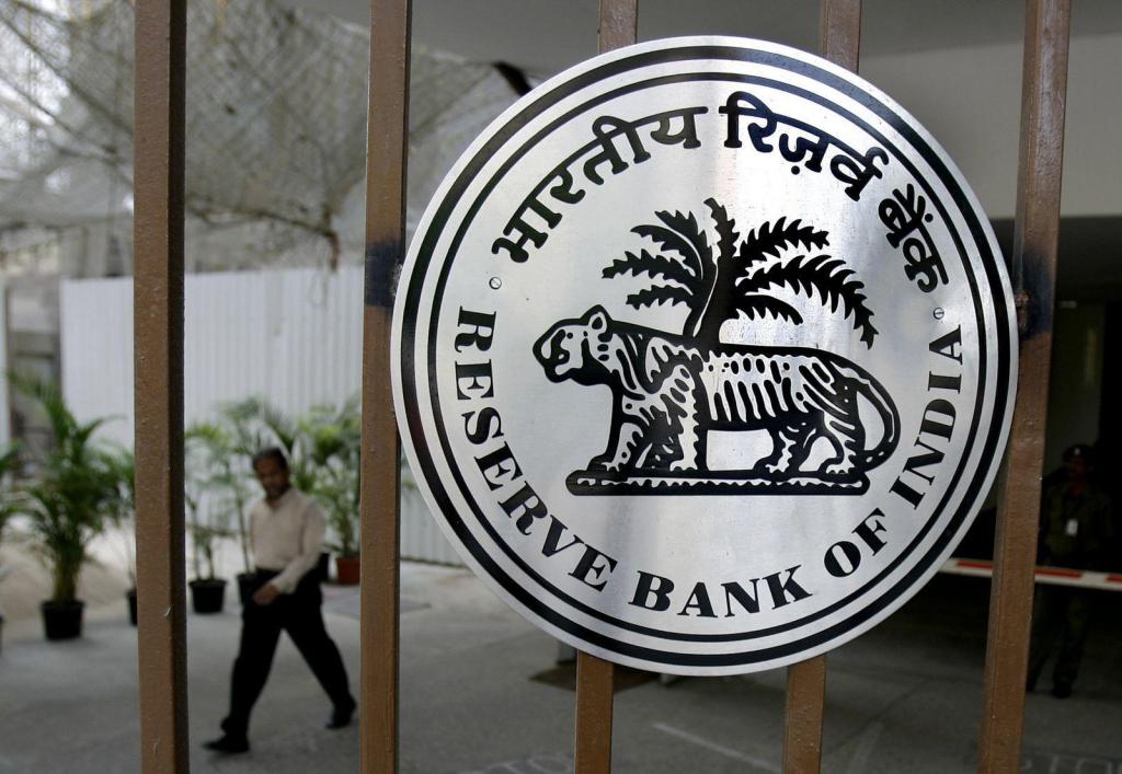 ReviewStreet1's tweet image. #RBI to Give RS 28000 Cr as #Interim_Dividend to Govt #FinanceMinistry smestreet.in/infocus/rbi-to…
