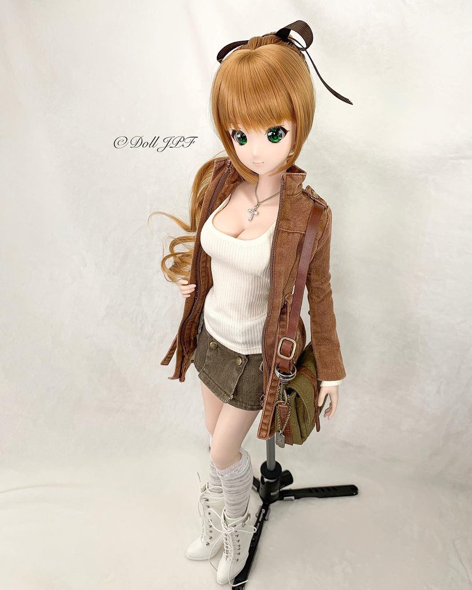 AndroidPDF's tweet photo. 愛ちゃん: お出かけモード💓 (o^^o) .
Ai-chan: Outing mode 💓 (o^^o) .
#dusterjacket #trenchskirt
#smartdoll #smartdollivory #smartdolllife #dannychoo #dolljpf #doll #dollphotography #dollstagram #bjdphotography #bjd https://t.co/W7oDXypTwh