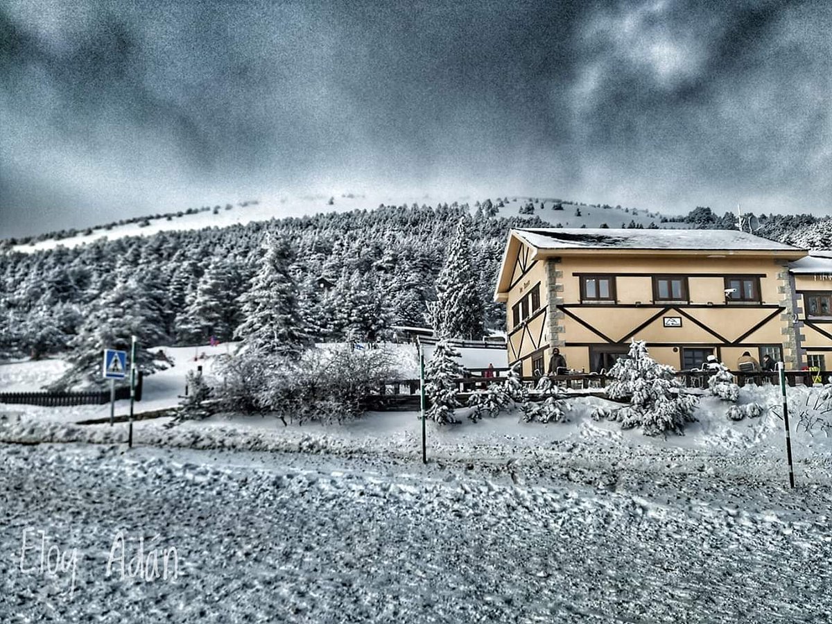 eloy15's tweet photo. #invierno #nieve #cotos #sierrademadrid #madrid #frio #eloyadan #foto #fotografia #photo #photografy #fotomovil #fotoxiaomi #xiaomiA2 https://t.co/G25MzE9E1l