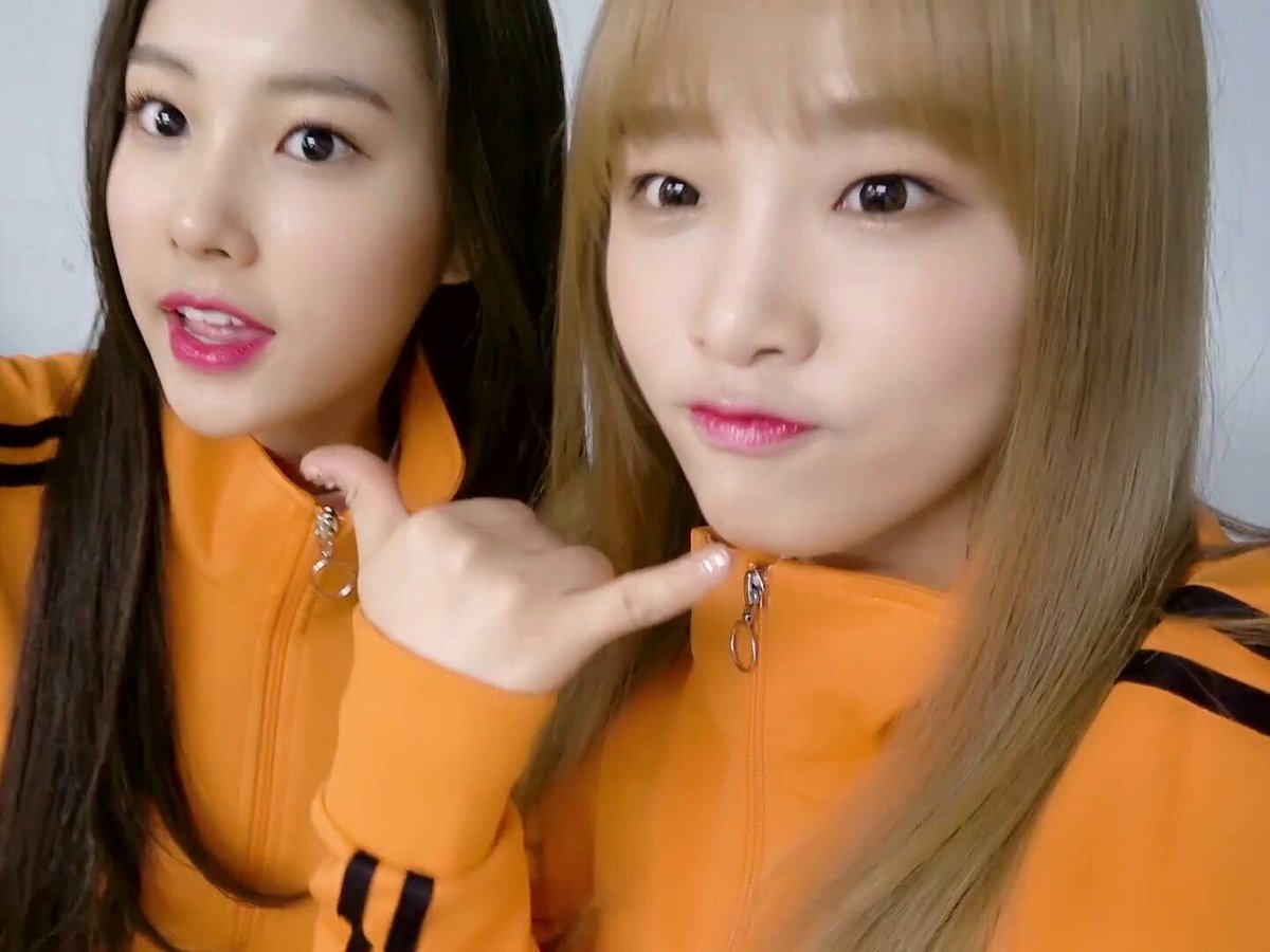 #옌옌최

[#ENOZI_C] IZ*ONE 에너지 캠(ENOZI Cam) EP.15 has out! A little bit throwback when we were at ISAC so that means, carrot IZ*ONE, carrot IZ*ONE! Me and Hyewon are suggesting you to watch it, now! Ppali! (｡•̀ᴗ-)✧

Click clack:
youtu.be/ocqIQf7yeBo