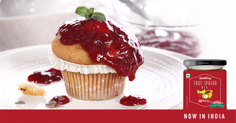 SunkistIndia's tweet photo. This can be your next jam! #SpreadTheFruit &amp; say bye to your ordinary brekky. Grab a vanilla muffin, smear a spoonful of our mix fruit jam, now heat it for 20 seconds. What are you waiting for? Relish while it's still warm! 
Grab your #SunkistFruitSpreads @BigBazaar near you. https://t.co/pEbi1DkvUm