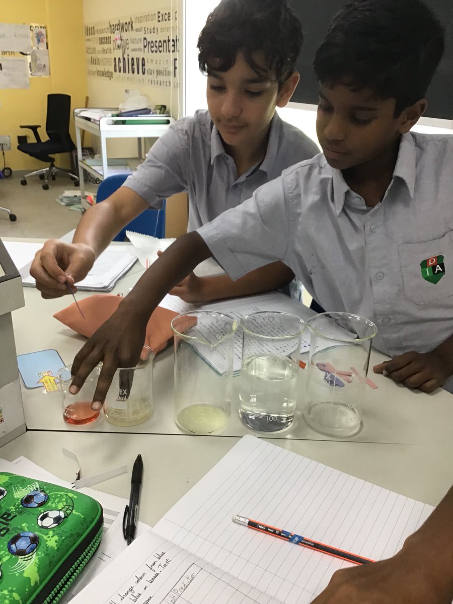 Our grade 6s thought our previous lesson was a bit basic. #BadSciencePuns #DIABScience #DIABChemistry #pHLab #AcidsAndBases #DIABGrade6