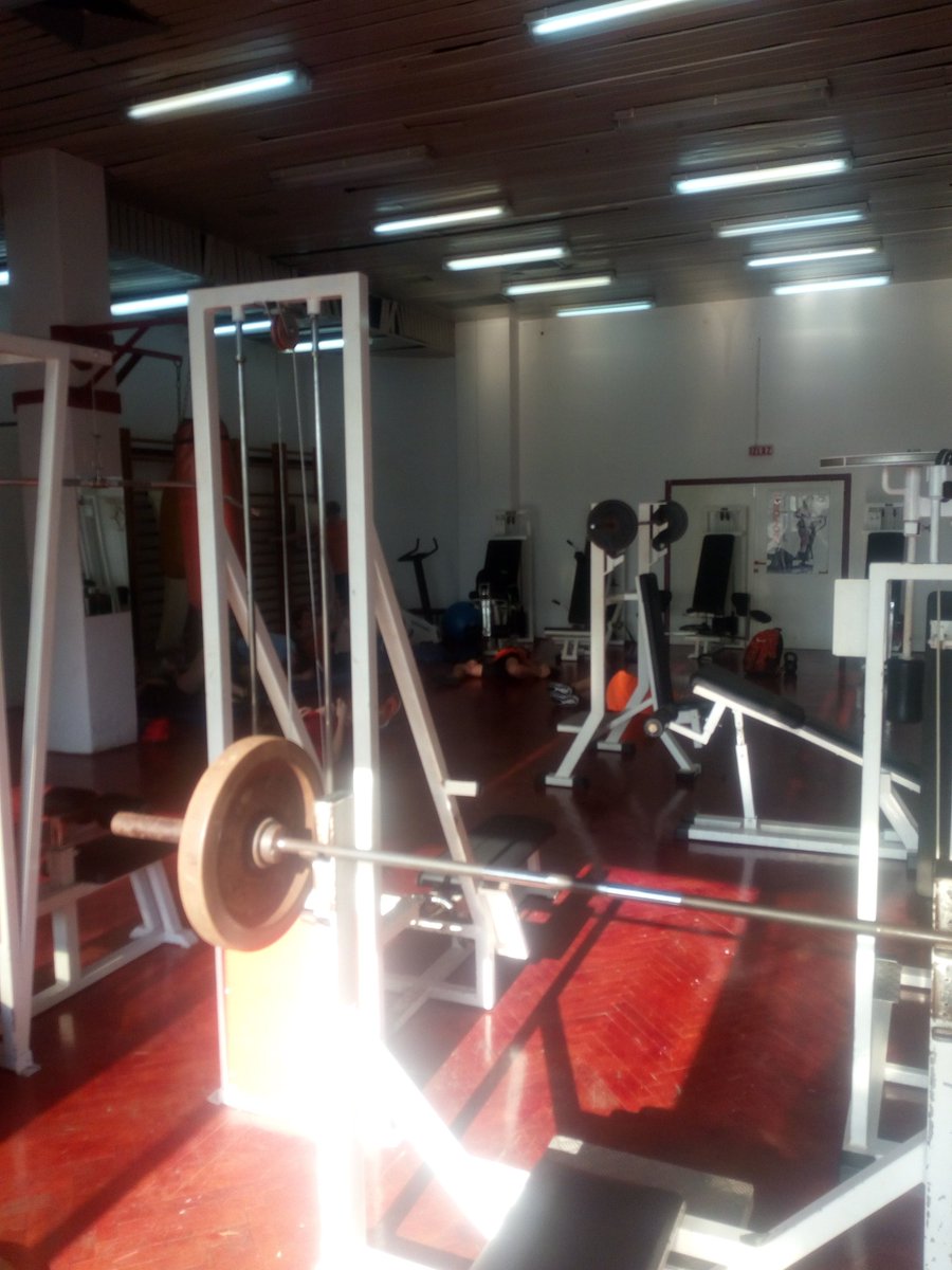 Dag 3 trainingsstage Montenegro <a href="/KNZBned/">KNZB</a>  <a href="/Zwolle_CSE/">CSE Zwolle</a>  #krachttraining vamdaag ook wedstrijden tegen Georgië en Jadran #winnaarsvanmorgen