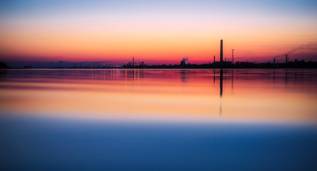 iambiente's tweet photo. ¿Cómo recuperar más #Agua del proceso de fundición de #Metales?
👉 #RedScope, un proyecto de optimización de los #RecursosHídricos de la fundición y #Refinería de #Cobre de #Huelva
#HUELLAHÍDRICA #Tecnología #EconomíaCircular 💧♻
https://t.co/kaUw9Mzo6t https://t.co/NtJA5VqLgO