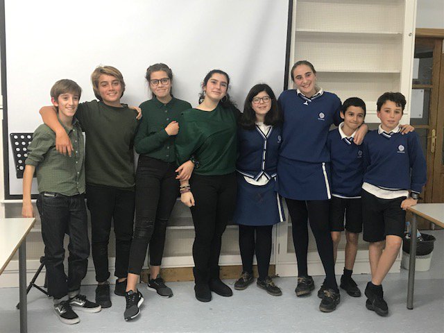 CIDEcooperativa's tweet photo. 👏 Ple de victòries dels nostres equips de debat d'ESO

L'equip ¿CoinCIDEs conmigo? es va imposar per un ajustat 73 a 72'5 a San Cayetano 1

El grup Tú deCIDEs va guanyar contra San Cayetano 2 per 77 a 75'5

I l'equip Los novatos va vèncer per 76 a 72'5 a l'IES Joan Maria Thomàs https://t.co/Ybpx9NHLxy