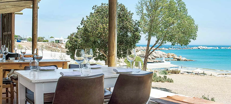 Big news! 
South Africa wins big as #Wolfgat Restaurant is crowned International Restaurant of the Year.

#ProudlySouthAfrican
salifemag.com/mag/south-afri…