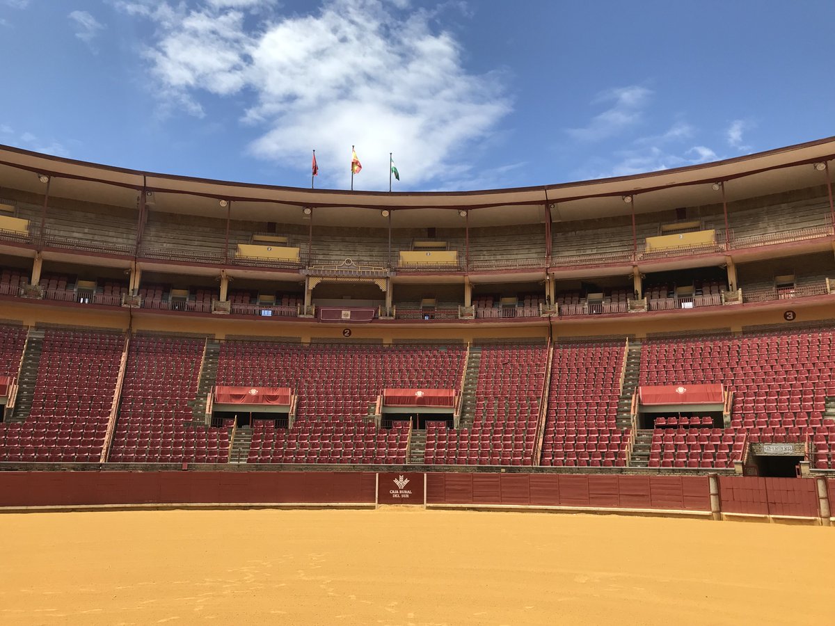 Hablamos con José Cutiño sobre la Feria de Córdoba. Contó que descartaron hacerla en dos fines de semana por las elecciones del 26.

Finalmente será del 31 de mayo al 2 de junio. Y tendrá 1 novillada picada, dos corridas de toros y una de rejones. 

  esradio.libertaddigital.com/fonoteca/2019-…