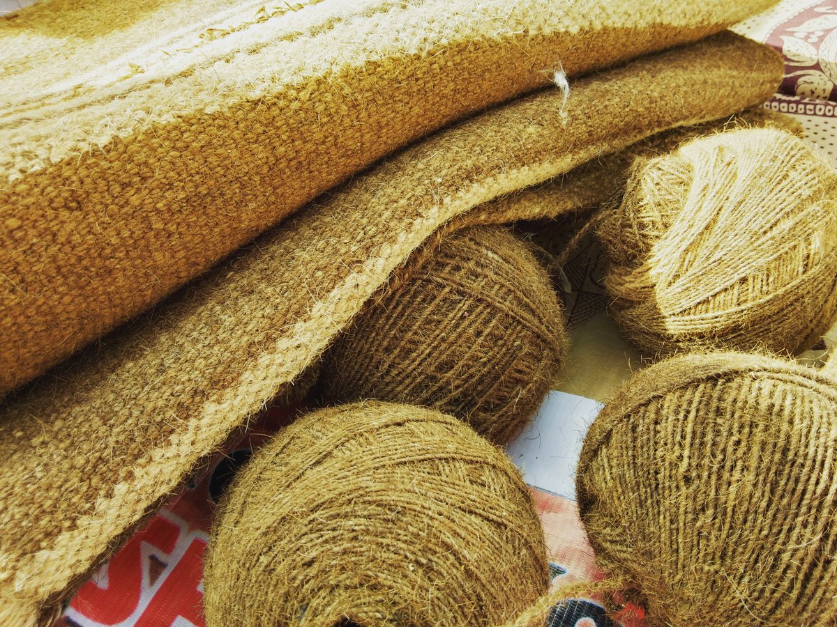 ifp660's tweet image. Camel wool 
#CamelWool #Camel #Wool #Desert #JaisalmerDesert #Desert